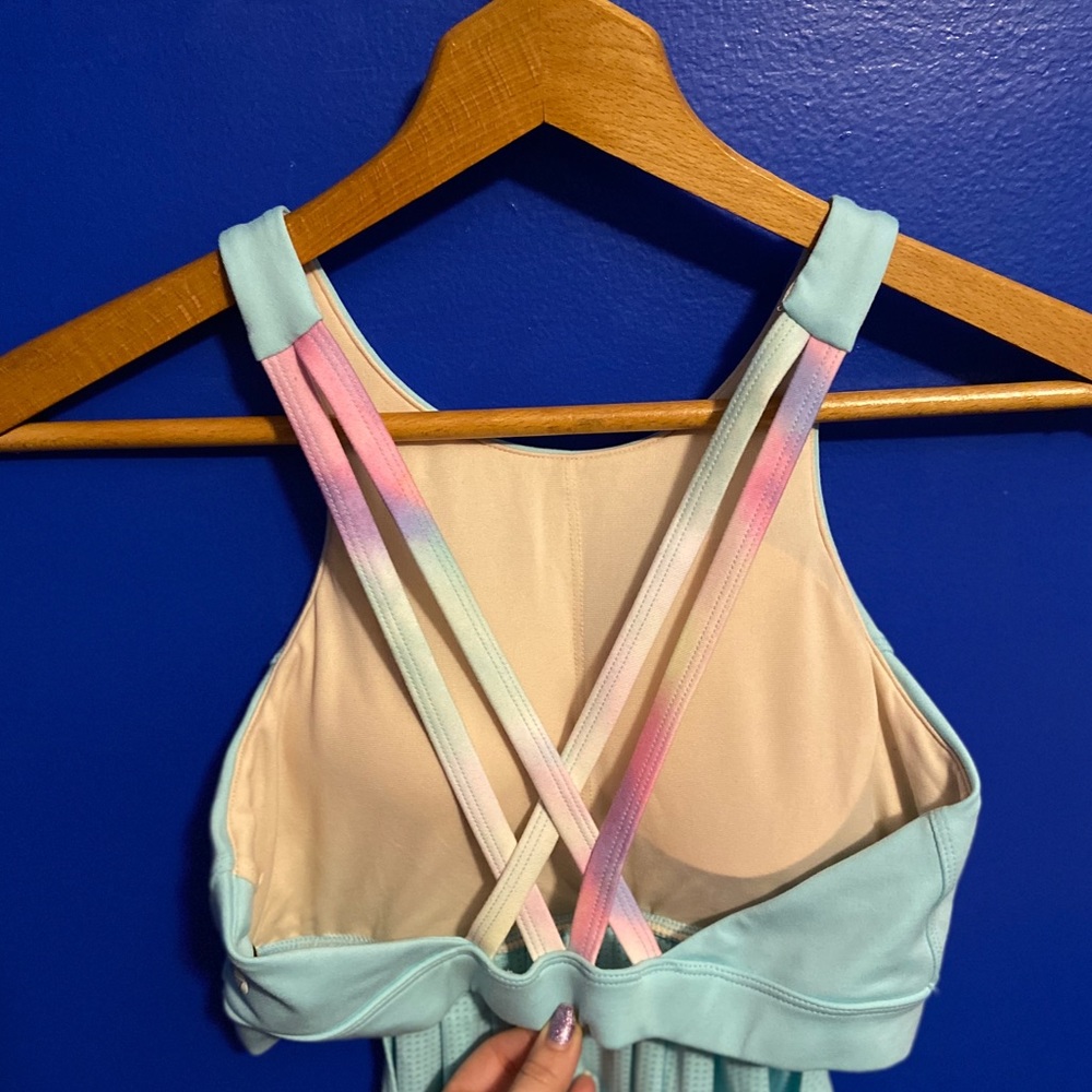 Sports Bra Tank Top - Picture 2 of 3